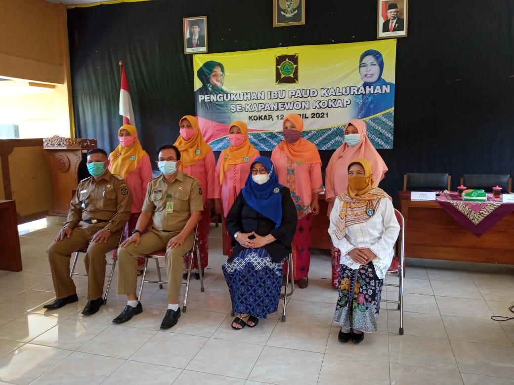 Panewu Kokap Kukuhkan  Bunda PAUD Tingkat Kalurahan